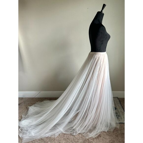 LILLIAN WEST Women's Ivory Lined Boho Bridal Separates Skirt with Train Size 18 - Picture 1 of 9